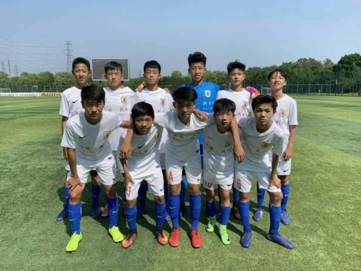 青训周报丨u13国足在克罗地亚夺冠u19足协杯上港出局