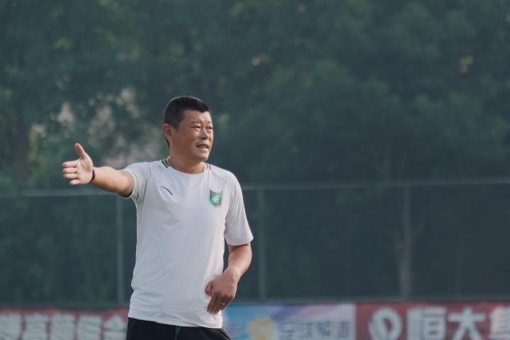 u15/u17梯队 领队-荣宇