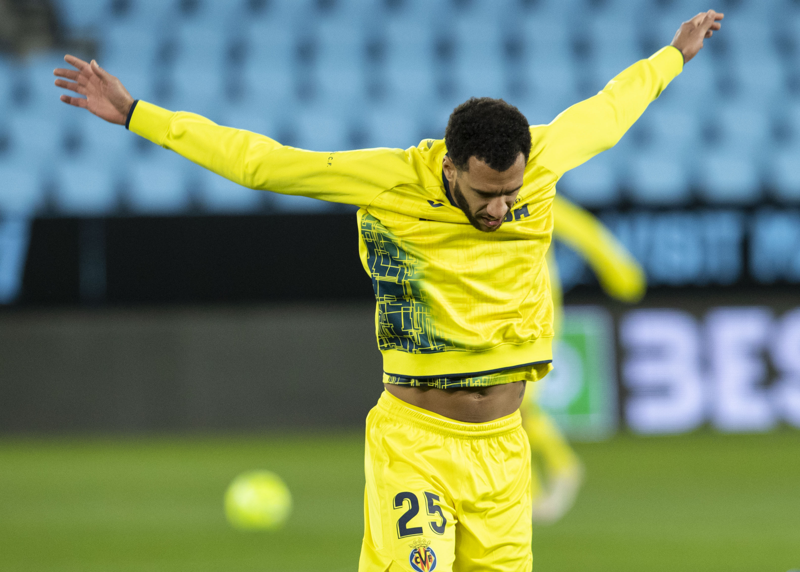 西甲一周资讯丨梅西双响腿笫ぐ⑺古了够12月西甲最佳