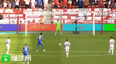 拉什福德队长身份代表英格兰进球,曼联队史第7人