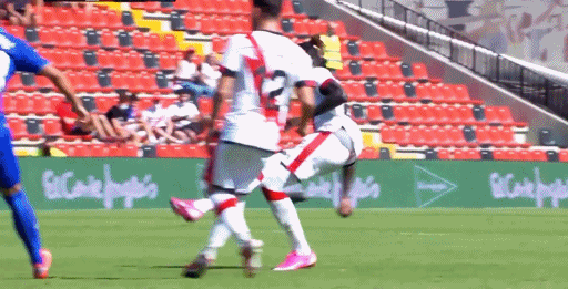 巴列卡诺3-0送赫塔费五连败,西斯传射建功,法尔考首秀破门