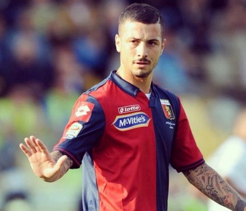 据意大利媒体消息,热那亚后卫阿曼多-伊索已经成功向联邦法院上诉,他