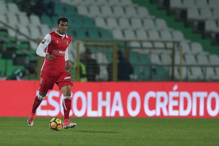 布拉加主场闲庭信步,马德拉作客悠然自得