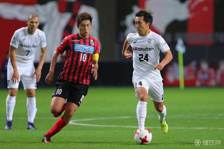 传统 责任 骄傲的象征 来认识一下新赛季j1各队的10号们吧 横滨水手 广岛三箭 浦和红钻 鹿岛鹿角 名古屋鲸鱼 大阪钢巴 神户胜利船 清水心跳 Fc东京 柏太阳神 大阪樱花 川崎前锋 鸟栖砂岩 仙台七夕 湘南比马 磐田喜悦 北海道札幌冈萨多 长崎航海 波多尔斯基 清武弘嗣