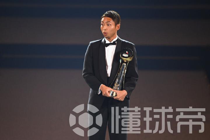 日本年度最佳球员 小林悠 川崎前锋 大久保嘉人 中村宪刚 小林悠 懂球帝 日本年度最佳球员 小林悠 川崎前锋 大久保嘉人 中村宪刚 小林悠 懂球帝