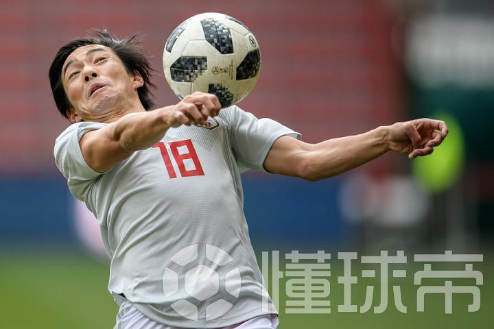 日媒 中岛翔哉和小林悠等球员原本入选了日本队35大名单 日本 今野泰幸 森重真人 久保裕也 小林悠 杉本健勇 兴梠慎三 中岛翔哉 车屋绅太郎 懂球帝 日媒 中岛翔哉和小林悠等球员原本入选了日本队35大名单 日本 今野泰幸 森重真人 久保裕也 小林悠 杉本健勇 兴梠慎三 中岛翔哉 车屋绅太郎 懂球帝