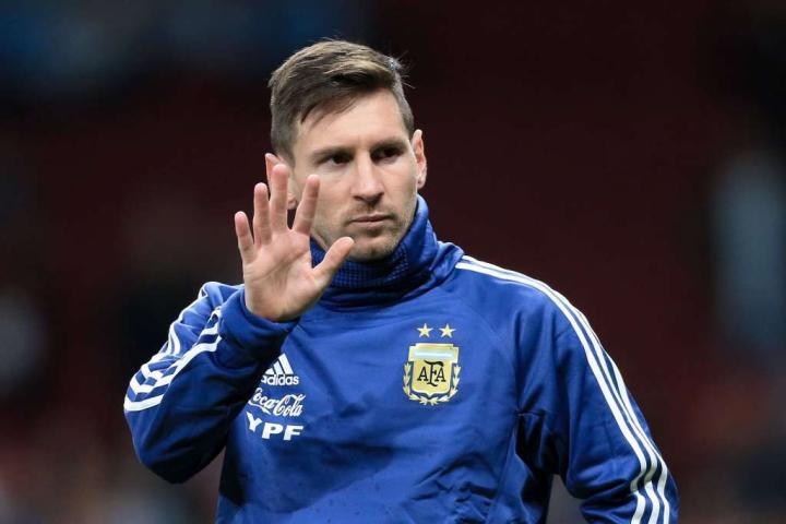 今日第二弹——『深蓝色的梅西』