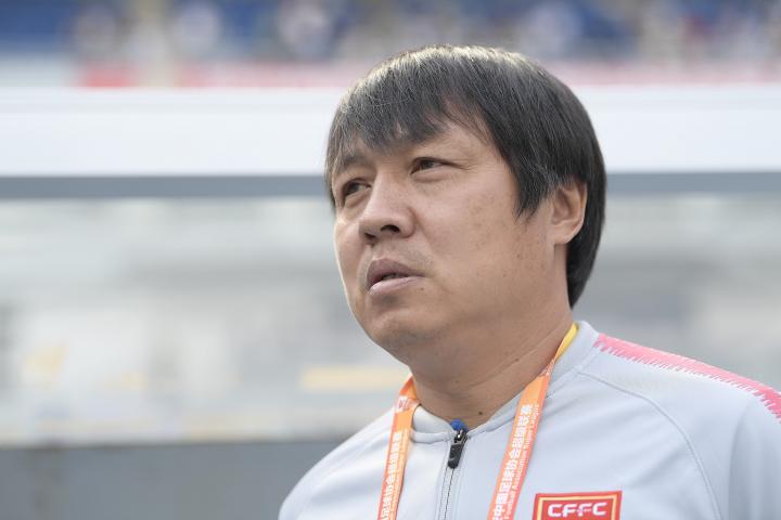 果断起用了大批93年龄段球员,齐天羽,李松益,王彤,刘彬彬甚至陈哲超