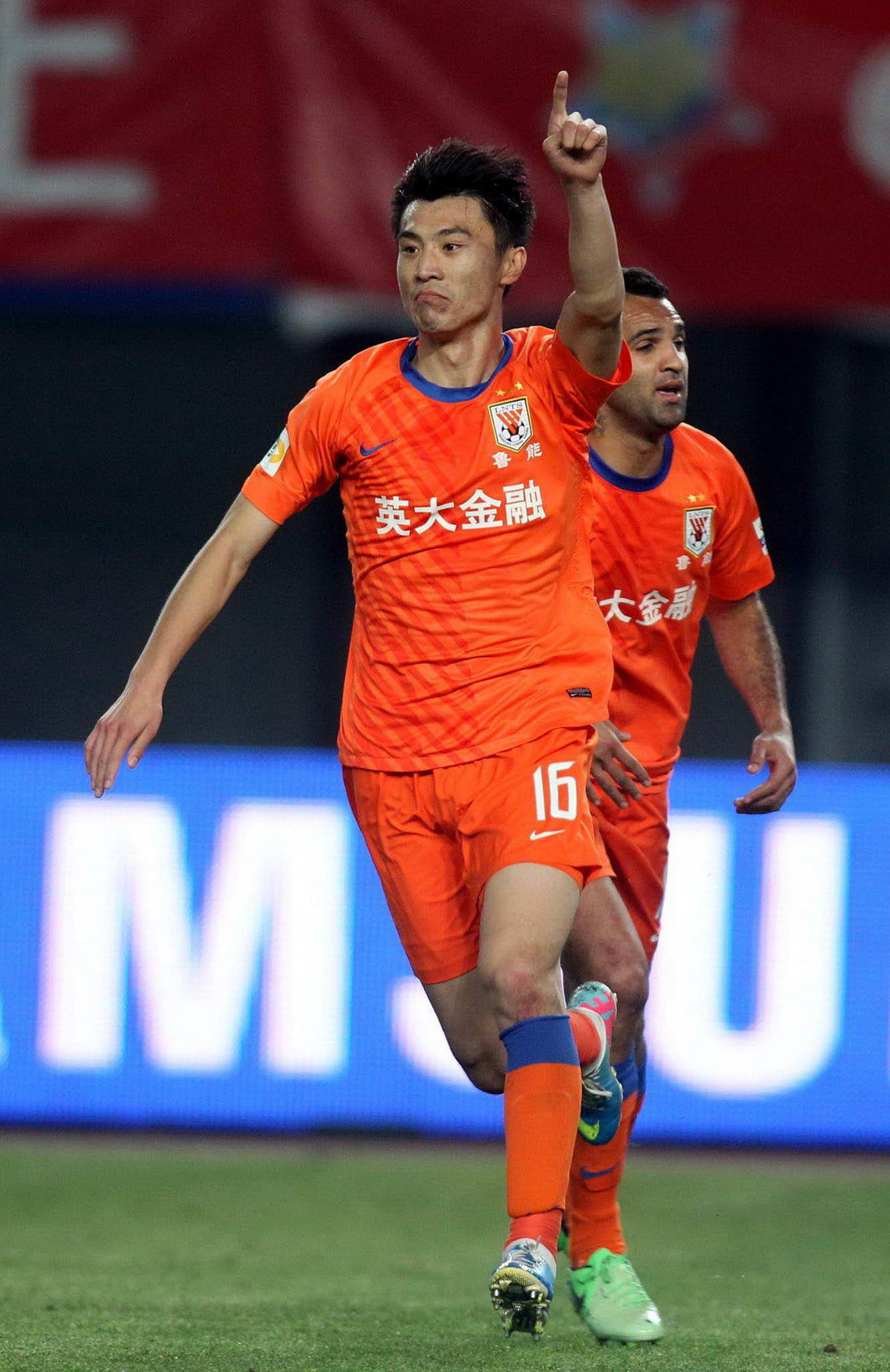 郑铮:被足球耽误的电竞选手,中超最佳新人几经风雨