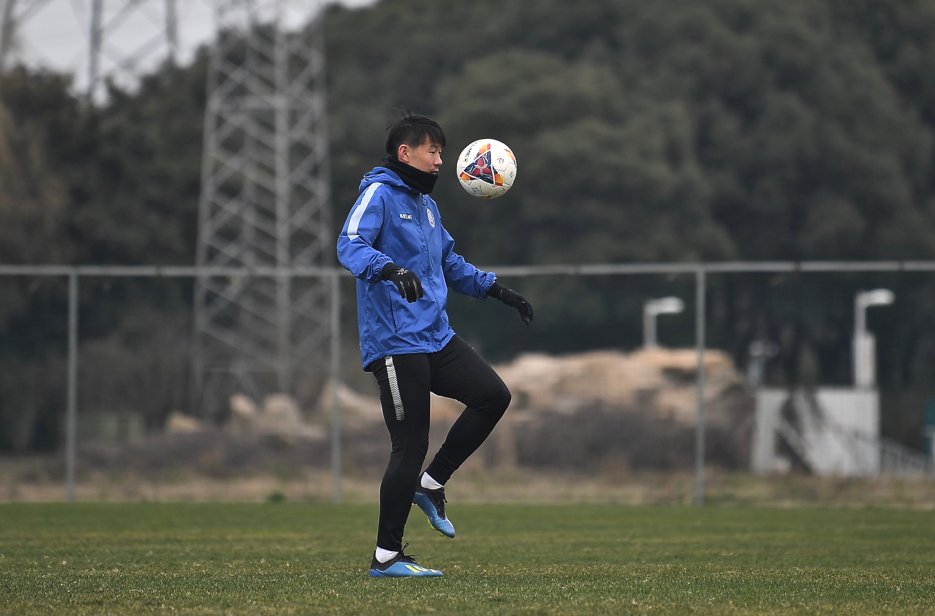 人物李玉鹏要在昆山实现中甲梦为心爱的人去拼