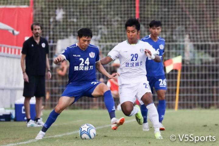 武汉尚文敢为人先更名武汉三镇足球俱乐部