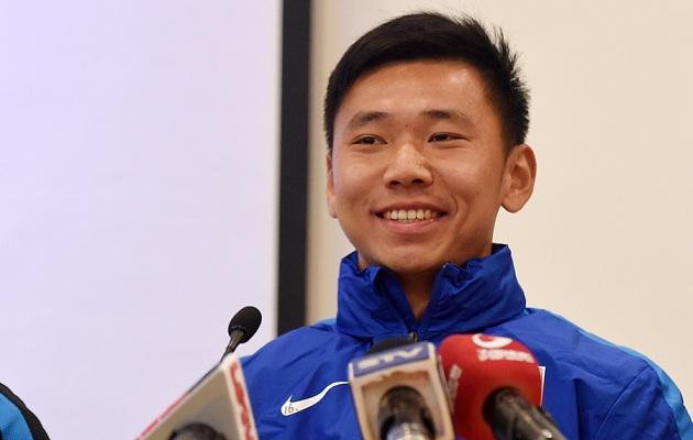 久等了,申花球员李运秋今天将完成本赛季首次联赛出场