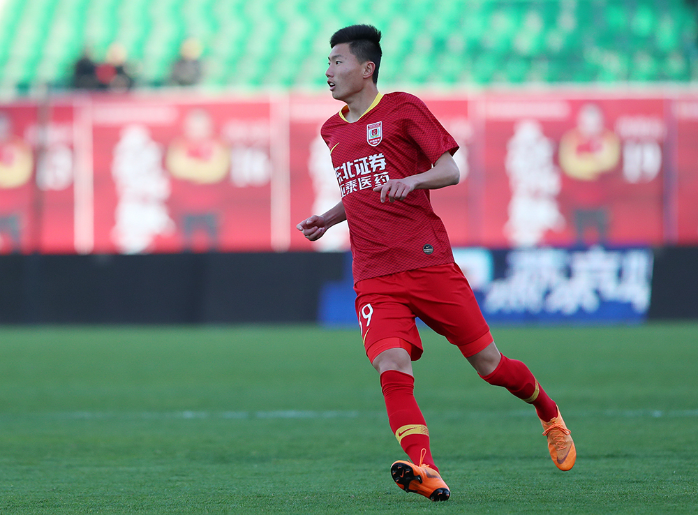 备战亚青赛长春亚泰小将白雪松入选u18国青集训队