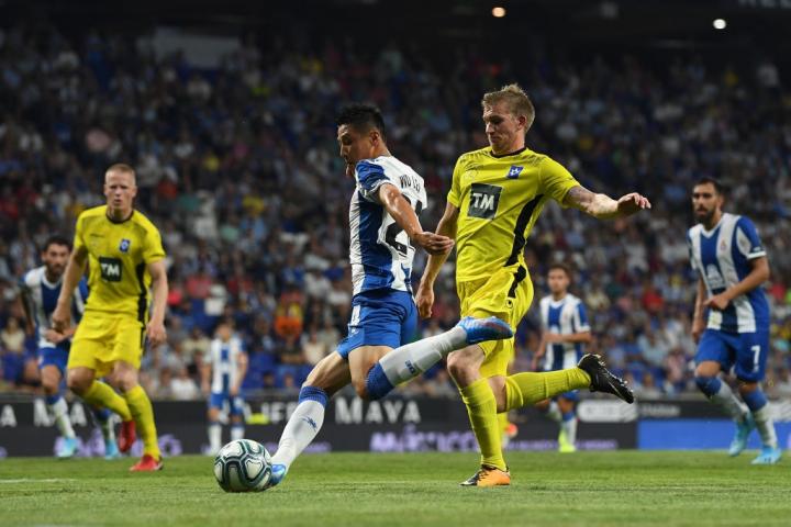 欧足联欧洲联赛,武磊后备登场创纪录,外围赛首回合大捷