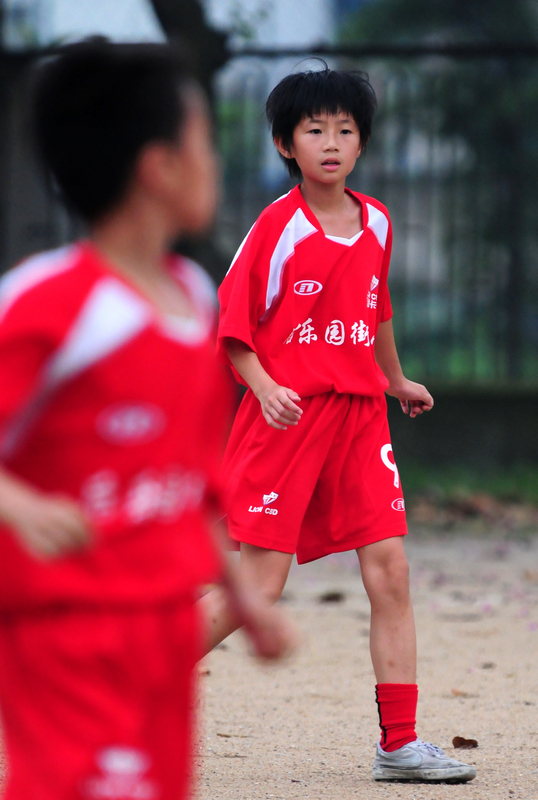 熊熙穿上申花球衣未来能竭尽全力能充满意义