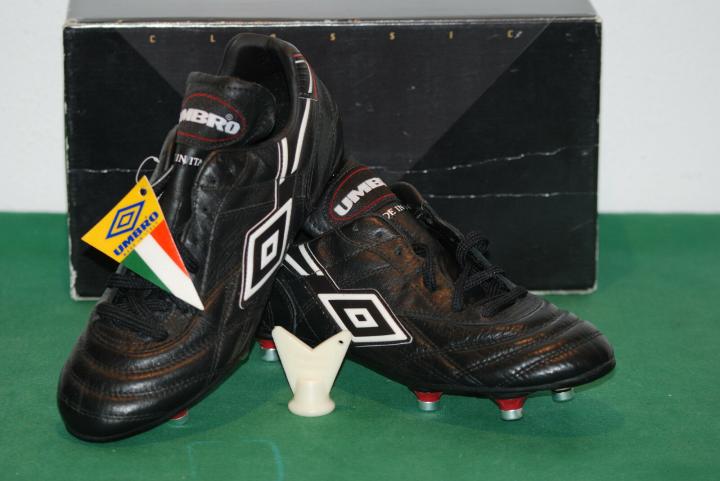 球鞋,茵宝慷慨赞助意外签约英超最伟大射手|英格兰|古利特|阿兰-希勒