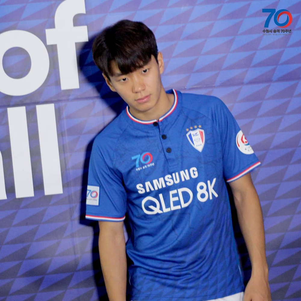 水原三星蓝翼发布水原市建市70周年纪念球衣