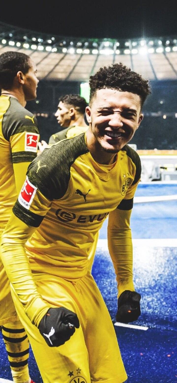 侠世壁纸:德甲多特蒙德桑乔第一期