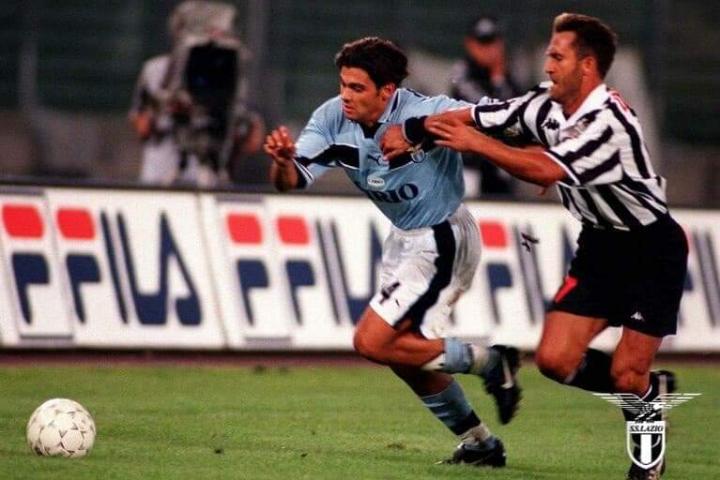 蓝鹰每日图片30孔塞桑45岁生日快乐