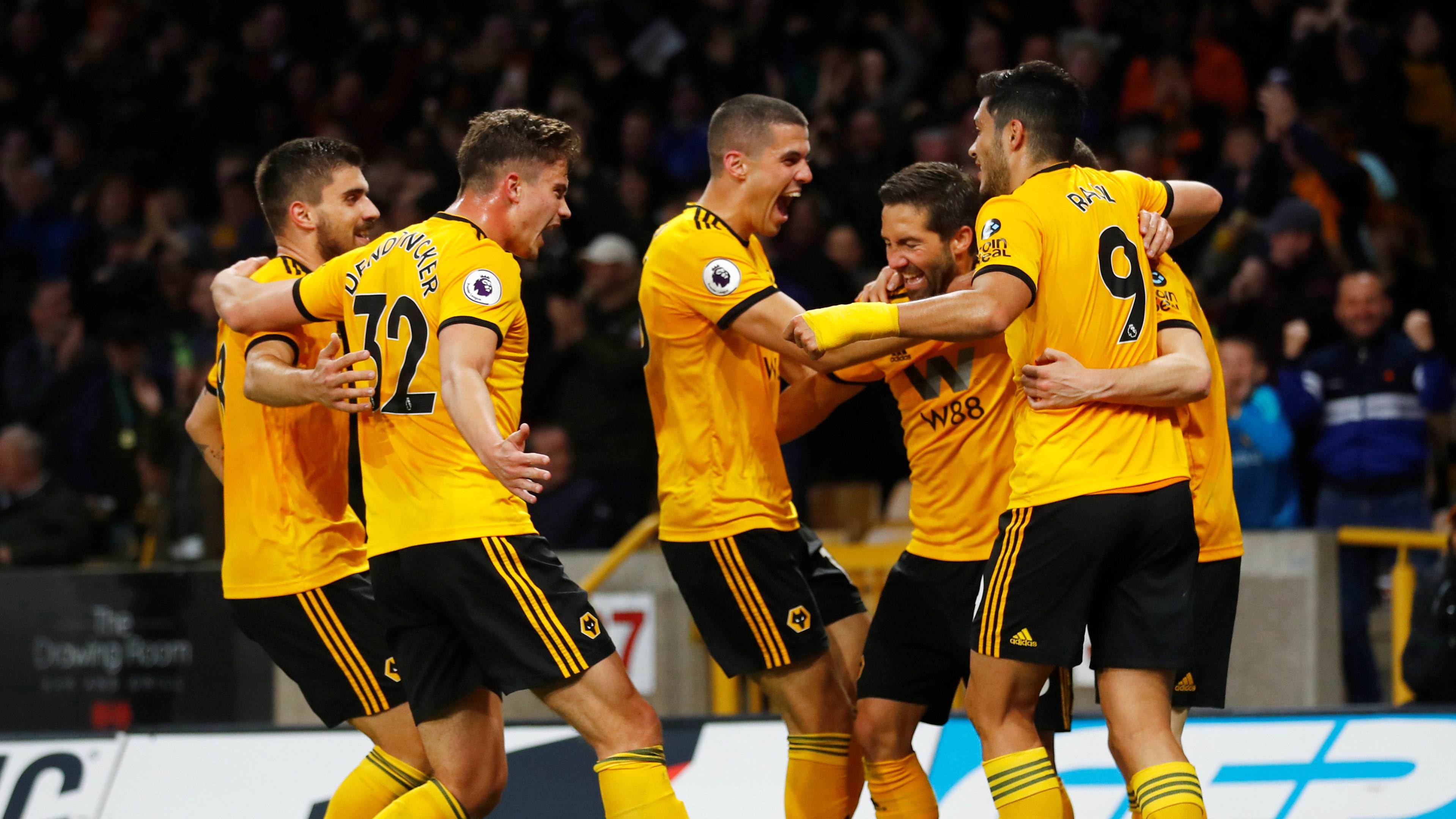 瓜穆近期同时祭出三中卫难道只为限制狼队特拉奥雷