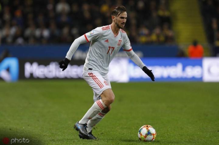 共和报:皇马准备报价法比安-鲁伊斯,那不勒斯想和球员续约