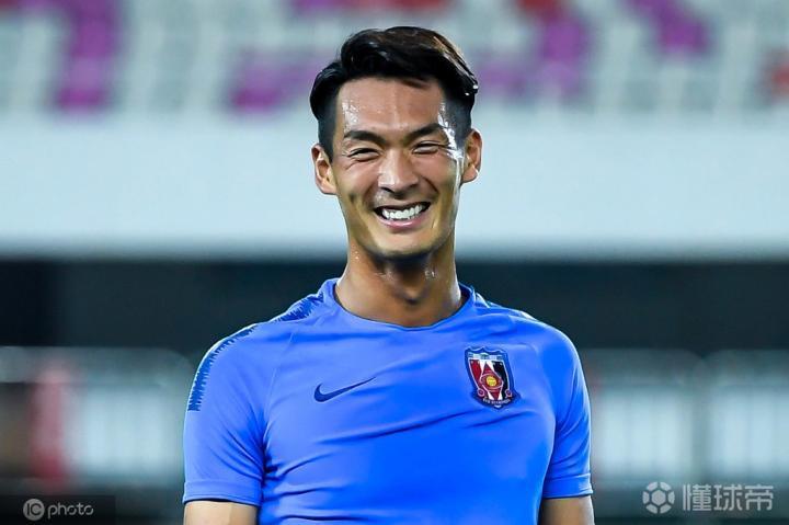 槙野智章我想取得一两个进球并且确保天体陷入沉默