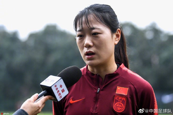 姚凌薇对自己的国家队首秀比较满意贾指导很照顾新队员