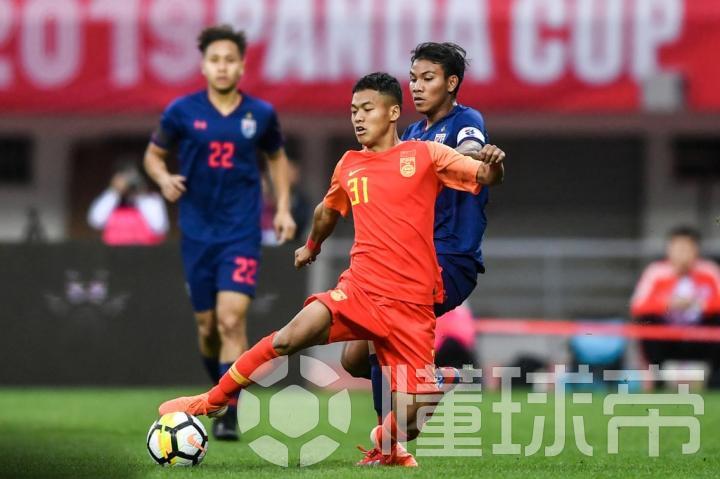 博主 国青小将何龙海正式加盟北京中赫国安 北京中赫国安 湘南比马 何龙海 U21 懂球帝