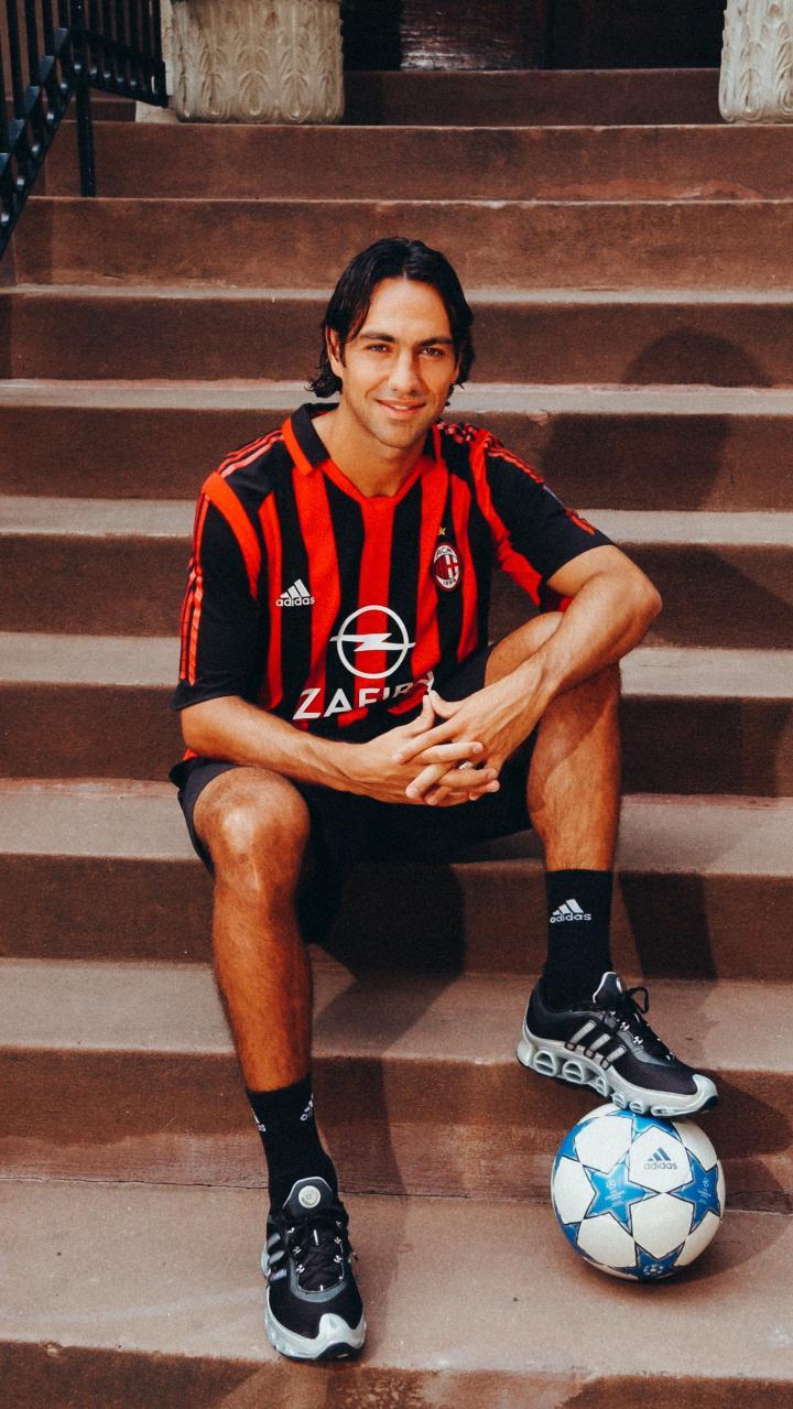 诞辰星x壁纸亚历山德罗内斯塔1976