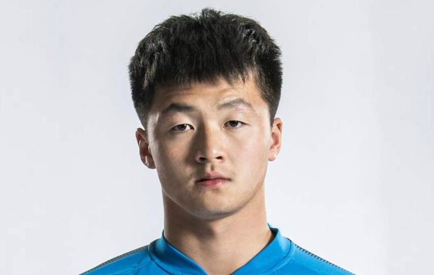 周其明也在3月初正式离开泰达去年未报名一线队