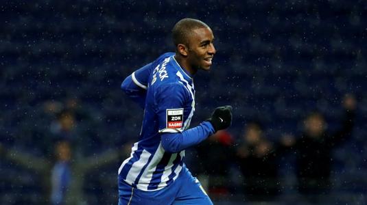 英超最强边后锋里卡多佩雷拉