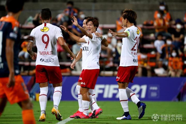J联赛综述 浦和红钻逆转绝杀札幌 川崎前锋大胜广岛三箭 横滨水手 广岛三箭 浦和 红钻 鹿岛鹿角 名古屋鲸鱼 大阪钢巴 神户胜利船 清水心跳 Fc东京 柏太阳神 大阪樱花 川崎前锋 鸟栖砂岩 仙台七夕 湘南 比马 大分三神 横滨fc 北海道札幌冈萨多 懂球帝