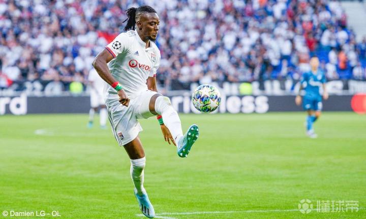 官方伯特兰–特拉奥雷加盟阿斯顿维拉转会费为1