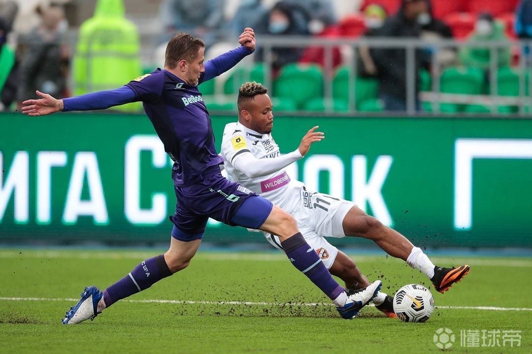 俄超综述克拉斯诺达尔72狂胜希姆基泽尼特客平继续领跑