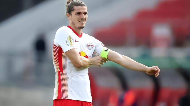 踢球者莱比锡已经与队长萨比策进行续约谈判