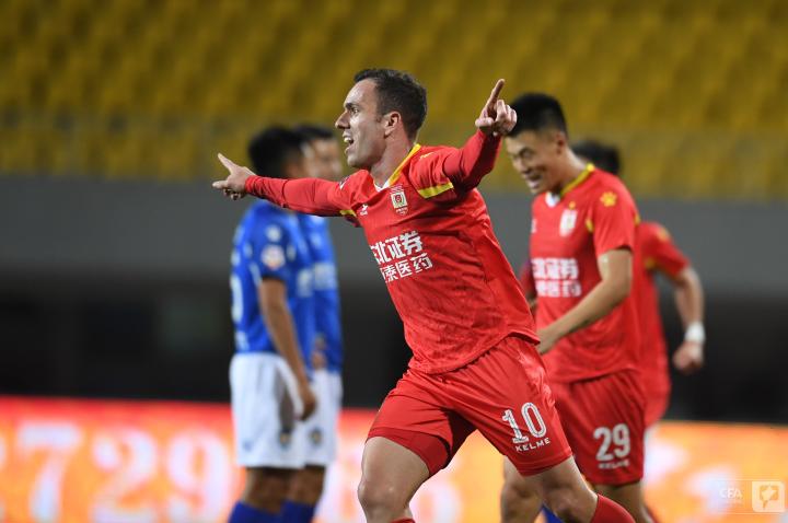 亚泰集锦2020赛季长春亚泰加冕中甲冠军重返中超征程