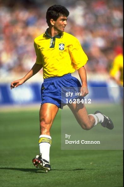 当年在巴西没穿过美津浓莫雷拉都不好意思称自己是球星