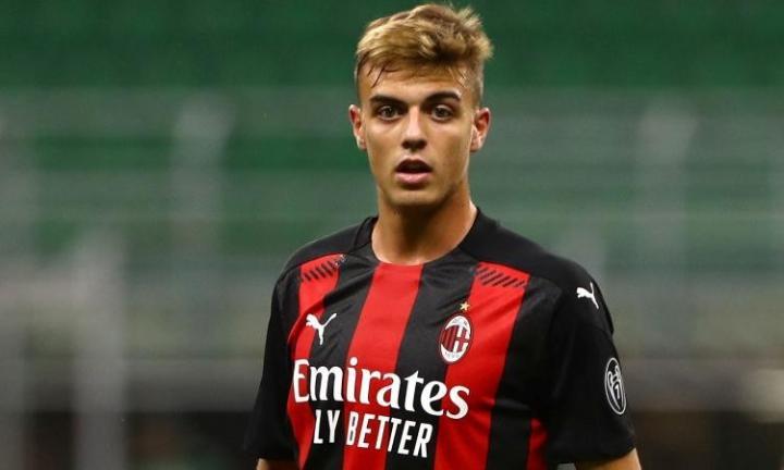 意媒尽管出场时间不多但丹尼尔马尔蒂尼不会在一月离队