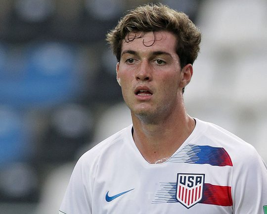 门兴新人斯卡利:雷纳是最好的朋友,每天都和他打电话