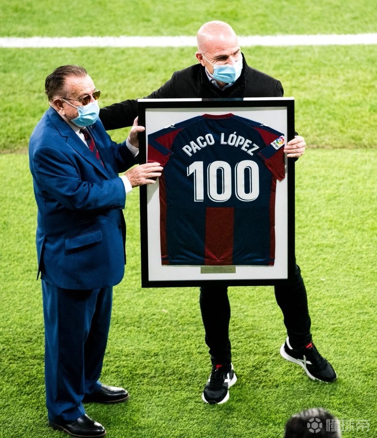 里程碑,莱万特主帅帕科-洛佩斯已经在西甲联赛执教100场