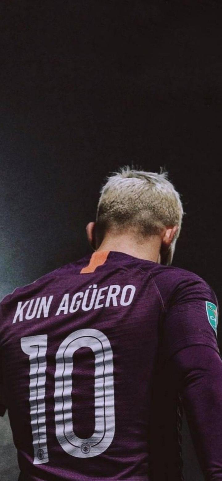 踢球侠无水印壁纸英超曼城阿圭罗第五期手机全面屏壁纸