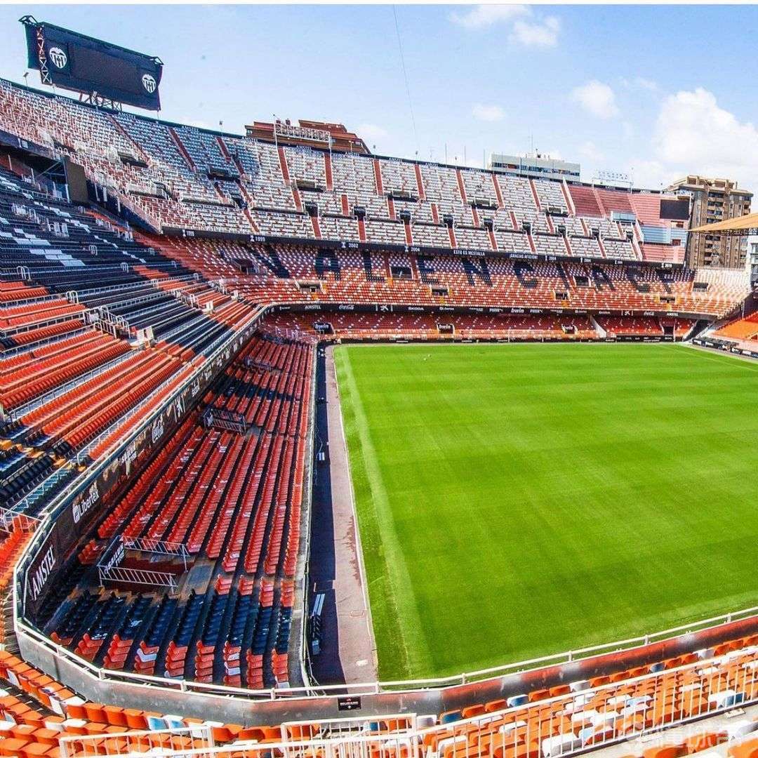 stadium巴伦西亚梅斯塔利亚球场