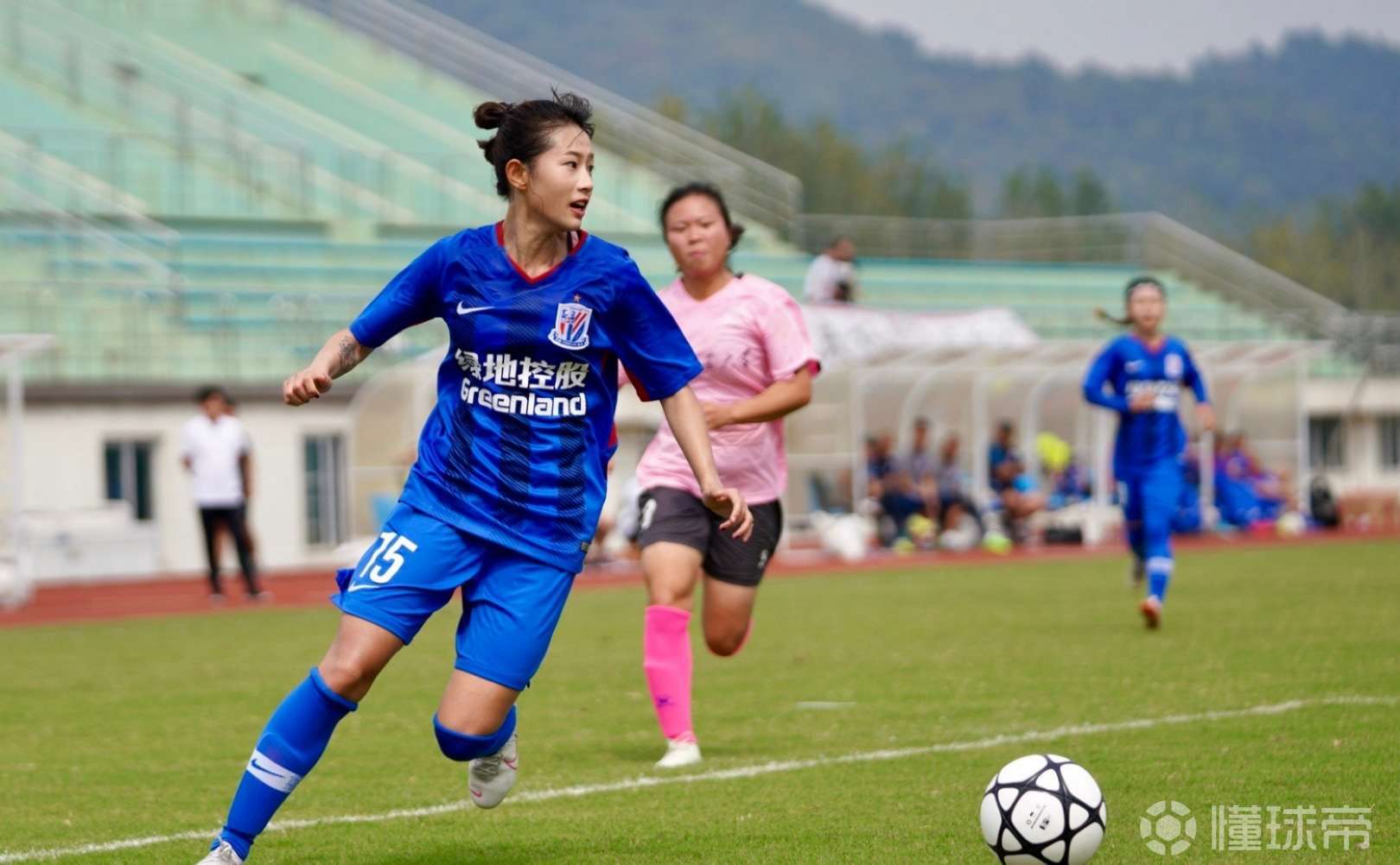 上海申花上体女足球员熊熙退役祝福你未来一切顺利