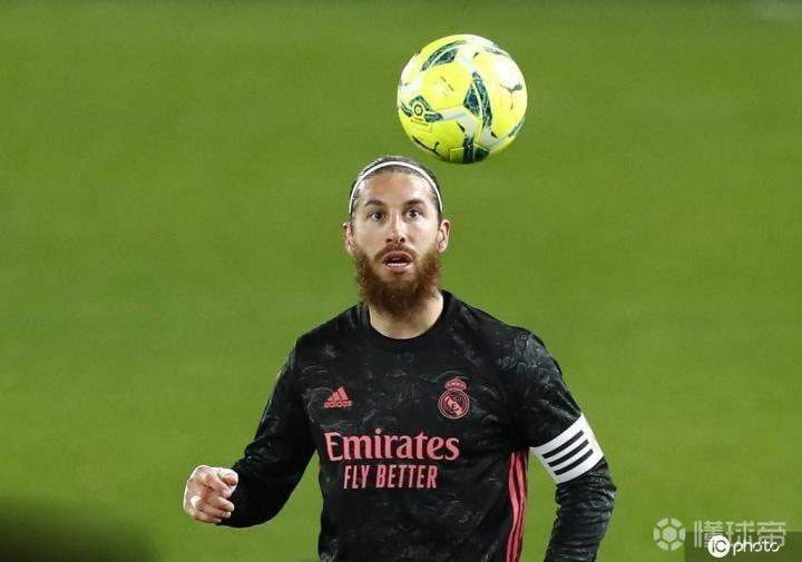 gif【伊布解释自己的证词:巫毒教不是歧视,而