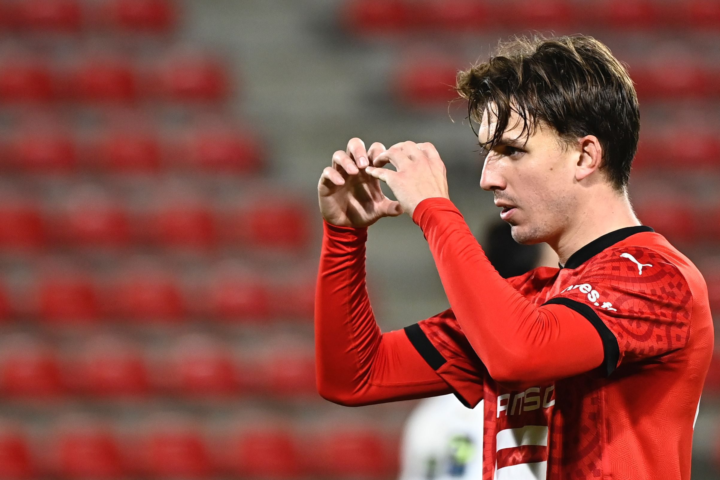 雷恩前锋于努我祖母是波兰人我想为波兰国家队踢球