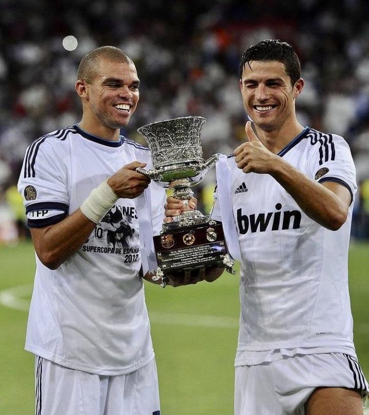 [酷]c罗故事会～总不缺佩佩[嘿嘿]