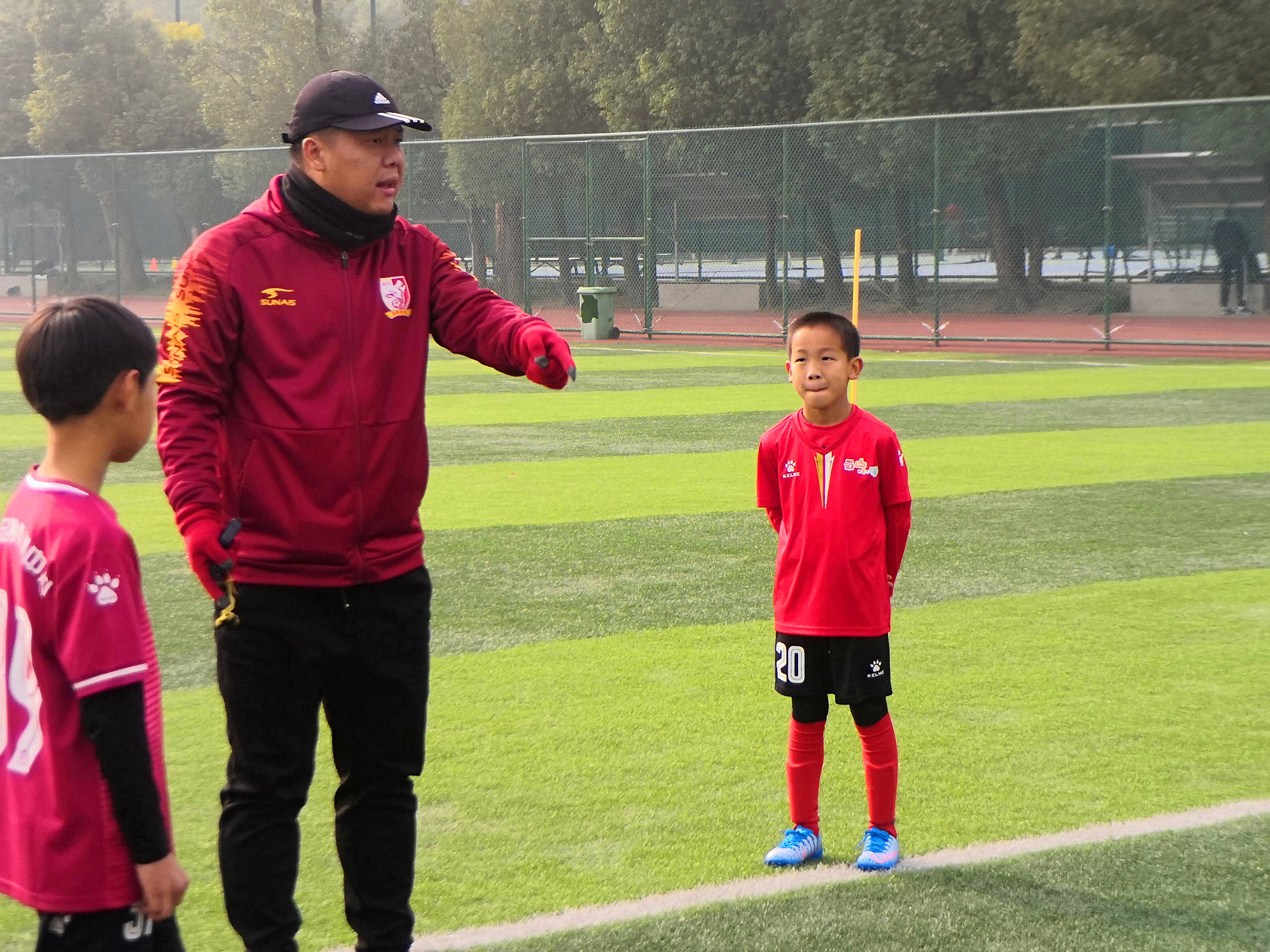 青训教练员谢兆东深耕青训用实际行动传承足球梦想