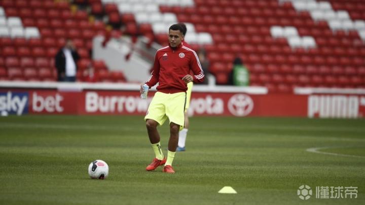 英媒拉维尔莫里森在谢周三试训