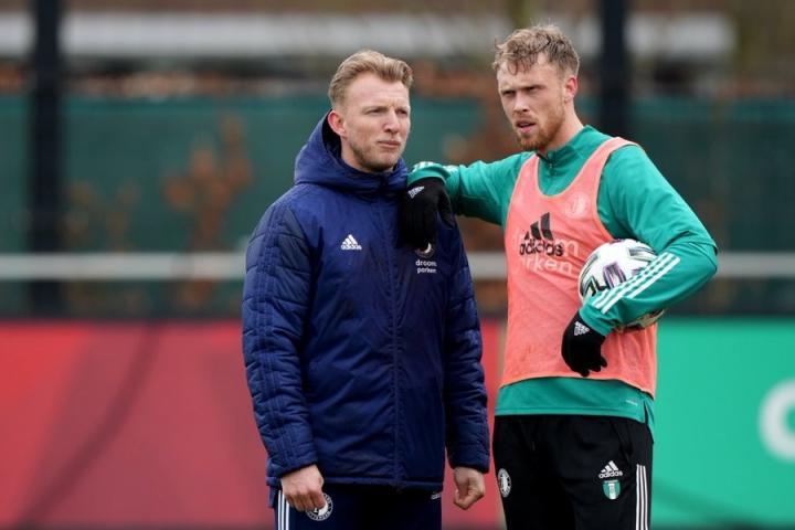 参加教练考试,库伊特回到费耶诺德