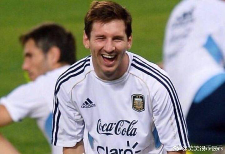 梅西这几张照片好帅好萌